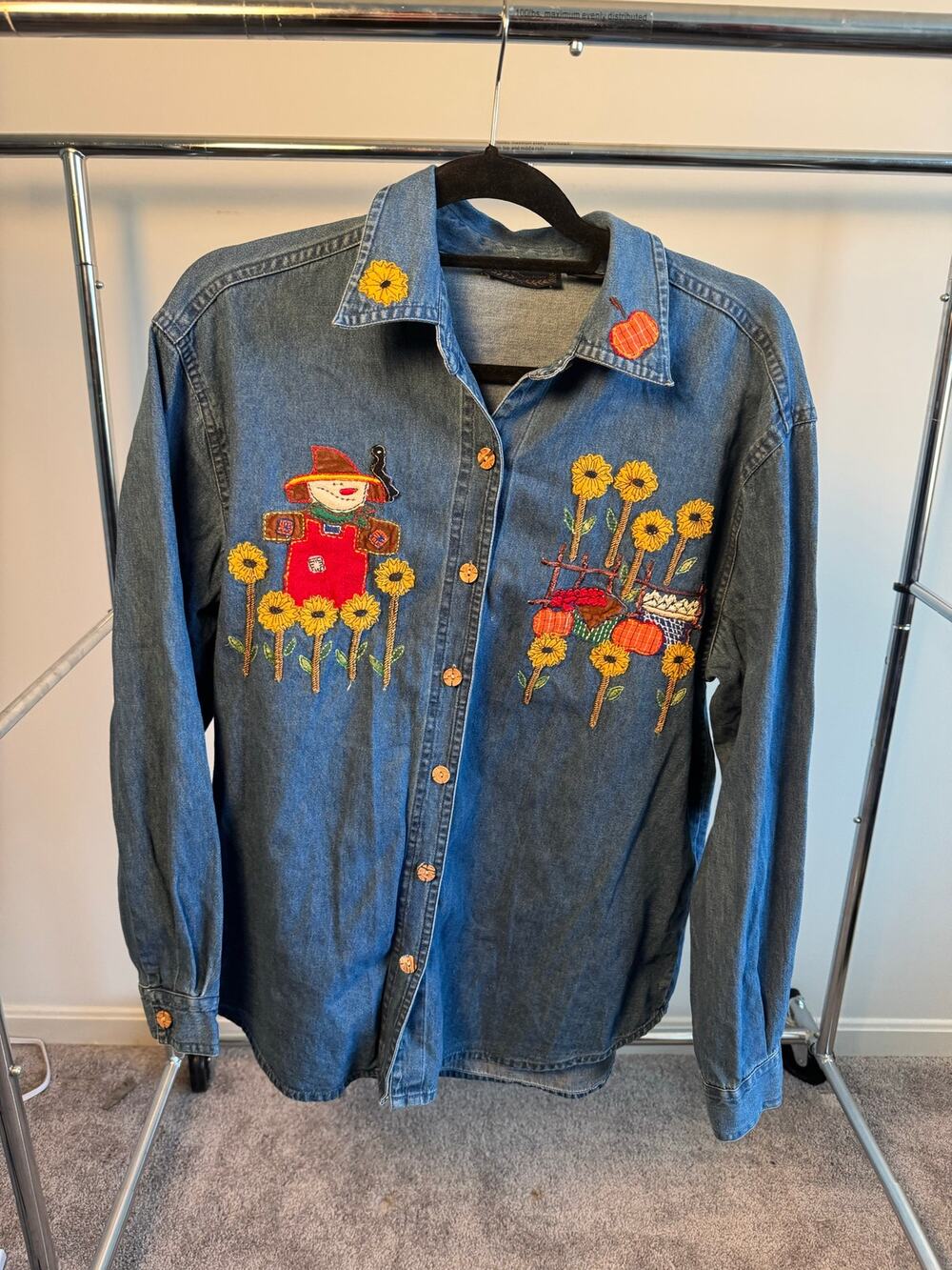 Vintage New Directions Fall embroidered button-up denim shirt 100% cotton size L